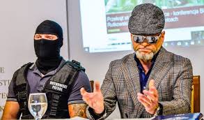 Krzysztof rutkowski (60 l.) i maja rutkowska (wcześniej plich) są ze sobą już osiem lat. Krzysztof Rutkowski W Wadowicach Na Tropie Nowej Afery Piramida Finansowa Na 30 Milionow