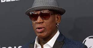 A factual list, featuring people dennis rodman's exes like madonna and carmen electra. Dennis Rodman Wurde Er Hier Beim Ladendiebstahl Erwischt