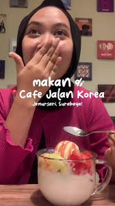 mencoba me-review dengan suaraku yg menggema krn rekeman di kamar mandi ini  WKWK😓 #kulinersurabaya #makanankoreasurabaya