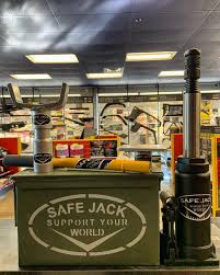 Check Out The New Safe Jack Kits All The Strength Of A Floor Jack In 1 4 The Size In 2020 Floor Jack Jack Stands Jack