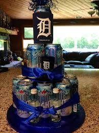 Detroit Tiger Beer Cake Created By Ashley Holland Fender Beer Cake Tiger Beer Football Party