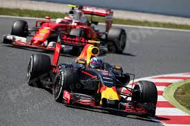 The spanish grand prix (spanish: Max Verstappen Actie Gp Spanje 2016 De Site Vol Formule 1 Foto Posters