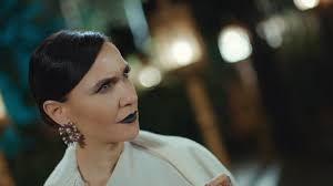 Hoje Nadir vai apresentar-se a Ender de forma muito inesperada! Mas quais  serão as intenções de Nadir com Ender? Acompanhe "O Fruto Proibido" de  segunda a sexta, às 18:00 (AO)