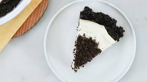 You can make your favorite pinoy dessert recipes with a surprisingly delightful twist! 7 Easy To Make Noche Buena Desserts To Impress The Mother In Law