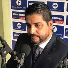 Stream Luis Carbajal Vásquez