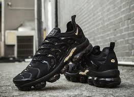 Black And Gold Nike Running Shoes Nike Air Vapormax Plus Tn Black Gold Women S Men S Running Shoes Casual Sneakers Goldshoesforwomen Casual Running Shoes Nike Air Running Shoes For Men