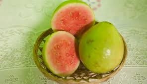 Jambu ini juga merupakan salah satu jenis jambu yang lesat serta populer dikalangan masyarakat. Jambu Biji Tak Hanya Untuk Demam Berdarah Cek Manfaat Lainnya Cantik Tempo Co