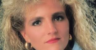 Mary Pless's Instagram, Twitter & Facebook