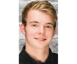 Brent Currie's Instagram, Twitter & Facebook