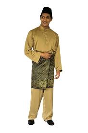 Baju kurung cekak musang adalah sama dengan baju kurung teluk belanga kecuali pada bahagian lehernya. Baju Melayu Cekak Musang Malaysia S Best Online Fabric Store Kamdar