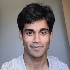 Benjamin Sheen's Instagram, Twitter & Facebook