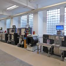 Farben sind nicht einfach nur bunt. Spath Knoll Gmbh Konigsberger Strasse 10 Frankfurt