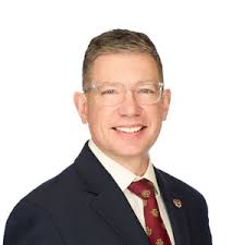 Meet the Veterans Center Staff