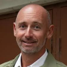 Yesterday I was honoured to be admitted to the Supreme Court of Queensland  as a Lawyer.