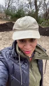 The building begins🌱🌿🌳