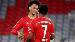 Die ersten zehn minuten wackelte bayern gegen stark pressende schalker. Fc Bayern Fugt Schalke 04 Herbe Pleite Zu Sport Dw 19 09 2020