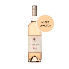 The homestead has two master suites and two deluxe rooms; Hanging Tree Wines Hanging Tree Wines