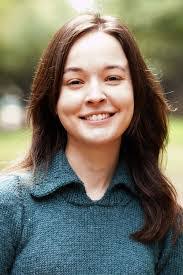 Ana Girard's Instagram, Twitter & Facebook