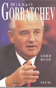 Mikhail sergeyevich gorbachev is a russian politician and the final leader of the soviet union who helped to end the cold war, followed by the state's collapse in 1991. Mikhail Gorbatchev Biographie Von Gerd Ruge
