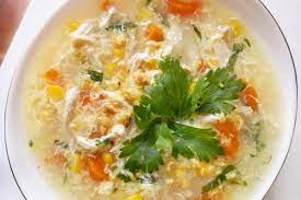 Sup klasik berisi jagung pipil, ayam dan potongan sayuran ini memang tidak boleh dilewatkan. Resep Sup Jagung Ayam Yang Bakal Bikin Harimu Lebih Menyegarkan
