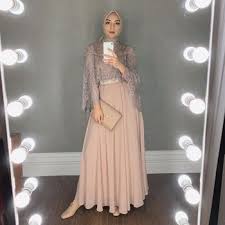 Maybe you would like to learn more about one of these? Inspirasi Model Kebaya Brokat Muslim Mana Favorit Bunda
