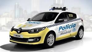 Así serían los nuevos uniformes de la policía nacional de colombia. Los Nuevos Coches De La Policia Municipal Seran Blancos Y Amarillos Policia Coches De Policia Vehiculo Policial