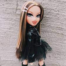 Pin By Hannah Boleman On Bratz Brat Doll Bratz Doll Bratz Doll Makeup