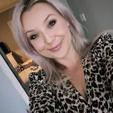 Bryony Clark: Online Fitness & Nutrition Coach (@body_by_b_) • Instagram  photos and videos