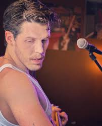 Thank you for being a friend 🎶 #music #singersongwriter #atxmusic