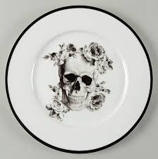 Black And White Floral Dinnerware Https Www Replacements Com P Ciroa Floral Skull Dinner Plate C9afls 110900251 Rplsrc Gpla Rplsubevent 14470595 Floral Skull Skull Decor Fine China Dinnerware