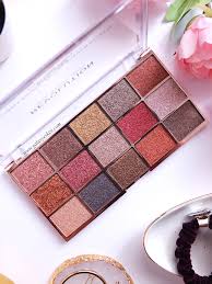 Revolution Foil Frenzy Palet Incelemeleri Fusion Creation Galaxyeskizi Moda Dunyasi Goz Fari Makyaj Far