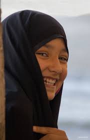 Regards d'Aigues-Mortes: Daniel Bellet primé pour sa photographie Sourire  d'Iran au concours Sourires du Monde