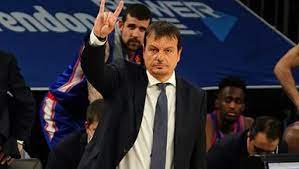 İlk ve orta öğrenimini i̇talyan lisesi'nde tamamladı. Anadolu Efes Kocu Ergin Ataman Dan Final Four Yorumu Sampiyonlugu Hak Ediyoruz Fotomac