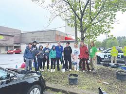 East Aurora Advertiser