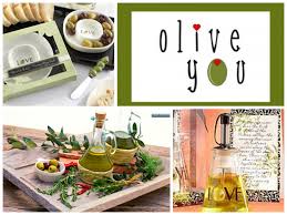 Olive You Olive Tray And Spreader Wedding Shower Favors Italian Bridal Showers Wedding Shower Themes