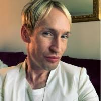 60+ perfiles de «Levins»