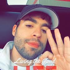 Ethan Warman (@Ethan_Warman)