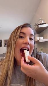 GUAYABA Y QUESO 🇨🇺 If you grew up in a Cuban family you know that this  was a must in the household. It is eaten as dessert but also as a snack  iykyk❣️ The cream cheese and guava is definitely my ...