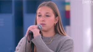 VOICI - Héléna (Star Academy) : la mort de son grand frère, ce drame qui a bouleversé sa vie