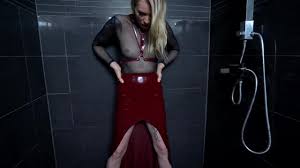 Swallow - Golden Shower - Sado-Ladies