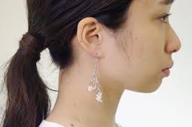 Rice flower pierced" large