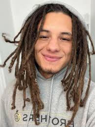 Slightly over-dressed, but still looking the part 🫶