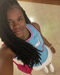 Denisha Allen (@hey_itsdenisha) • Instagram photos and videos