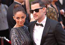 Après deux années de mariage, et deux enfants, le couple nicole richie et joel madden va bien, même très bien. Joel Madden Wikipedia