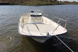 Centre console and rear bench seat covers. 170 Montauk Center Console Inshore Fishing Machine Boston Whaler