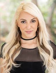 Nicole Auclair's Instagram, Twitter & Facebook