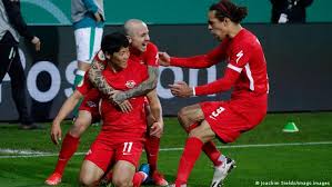 Inter milan goes back to basics with new logo. Vkjvadpmfg0ugm