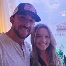 Hunter Ivy (@HunterIvy4)