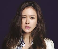 Did Son Ye Jin Undergo Plastic Surgery Let S Compare Her Potential Before And After Photos In 2020 Plastic Surgery Ideal Beauty Surgery