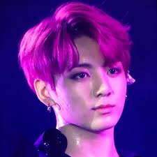 Jungkook was worried he'd mess up my universe, chris martin doubles up as cheerleader. Pin On Bts